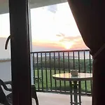 El Ribero De *